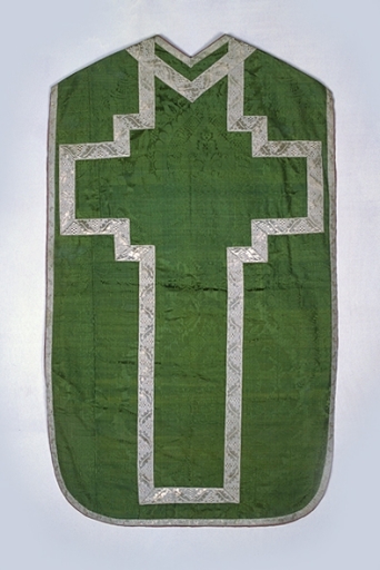 Ornement vert 2 : chasuble, voile de calice, étole