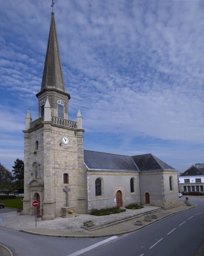 Église paroissiale Sainte-Hélène, rue du 11 septembre 1944 (Sainte-Hélène)