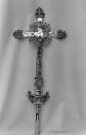 Croix de procession, église paroissiale Saint-Pierre (Coësmes)