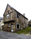 Maison, rue de l’Église (Bazouges-la-Pérouse)
