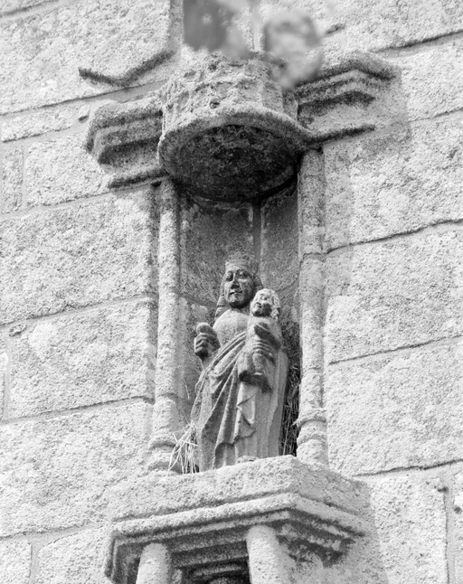 Statue (d'applique) : Vierge à l'Enfant (1), église paroissiale Saint-Jérôme (Cast)
