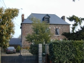 Ancien presbytère (?), rue du Landret (Saint-Péran)