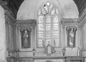 Autel, retable, tabernacle (retable à panneau compartimenté, maître-autel), chapelle Saint-Antoine (Guiscriff)