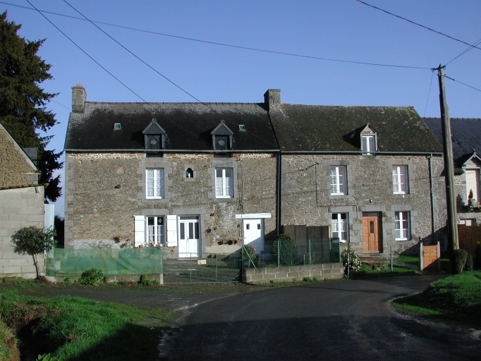 Ferme, la Houssais (Saint-Pierre-de-Plesguen fusionnée en Mesnil-Roc'h en 2019)