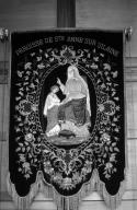 Bannière de procession : de saint Joachim et sainte Anne, église paroissiale Sainte-Anne (Sainte-Anne-sur-Vilaine)