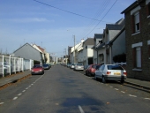 Lotissement La Chesnaye, rue Louise-de-Bettignies ;  rue Pierre-Lefeuvre ;  rue Guynemer ;  rue Victor-Rault ;  rue Robin-Fouquet ;  boulevard Albert-Ier (Rennes)