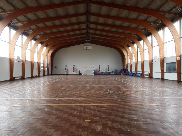 Salle Yves Le Jannou, 16 bis rue du sergent L'Hévéder (Perros-Guirec)