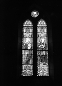 Ensemble de 4 verrières à personnages : Sainte Anne, Immaculée Conception, Vierge et saint Joseph, Saint François de Sales et Saint François d'Assise, église Saint-François-de-Sales (Quelneuc fusionnée en Carentoir en 2017)