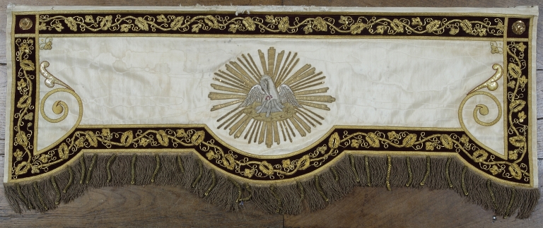 Garniture de dais de procession