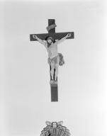 Croix : Christ en croix, chapelle de la Madeleine (Guidel)