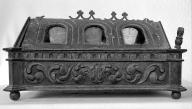 Châsse (coffret-reliquaire), église Notre-Dame de la Tronchaye (Rochefort-en-Terre)