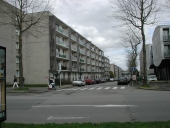 Groupes d'immeubles (5), rue de Picardie ; boulevard Winston-Churchill ; rue de Flandre ; rue du Doyen-Colas ; avenue de Guyenne ; rue de Saintonge ; rue de Gascogne ; boulevard d' Anjou ; rue de l' Angoumois ; rue de Béarn (Rennes)