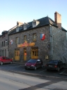 Maison, actuellement café, 6 place du Déportés (Combourg)