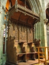 Ensemble de stalles dans la cathédrale Saint-Paul-Aurélien (contre les murs nord et sud du choeur)