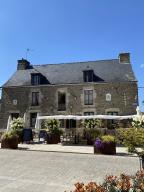 Maison de commerçant, place de la Duchesse Anne (Josselin)