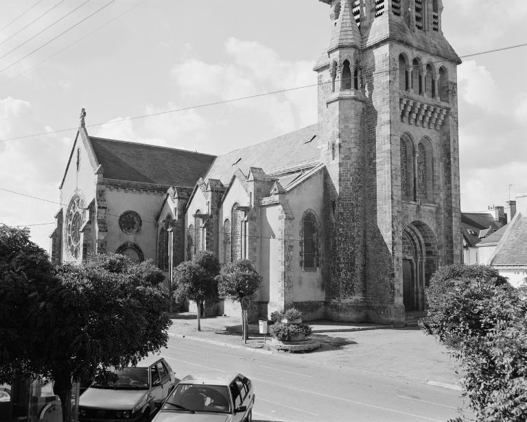 Eglise paroissiale Saint-Patern, place de l'église (Séné)
