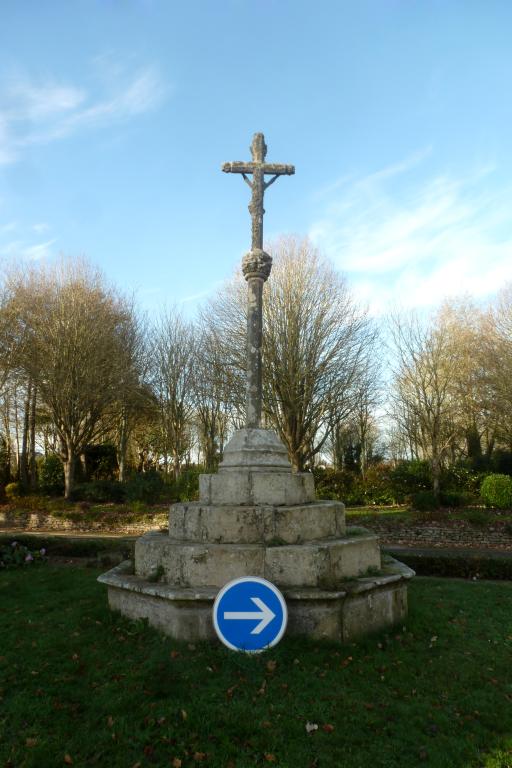 Croix monumentale dite de saint Pierre, Lohontec (Mahalon)