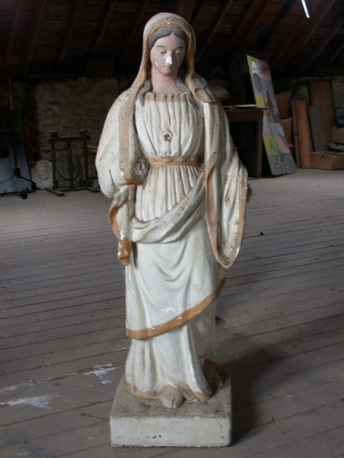 Statue : Vierge (Pluméliau fusionnée en Pluméliau-Bieuzy en 2019)