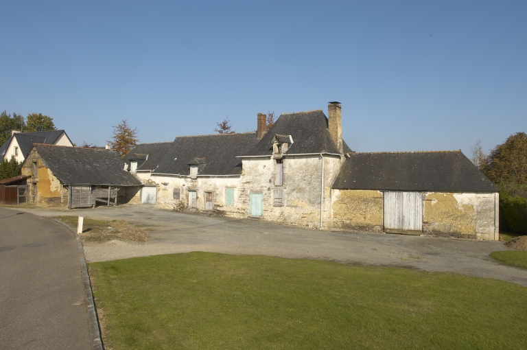 Ferme et maison de retenue, la Marionnais (Chartres-de-Bretagne)