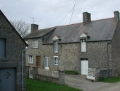 Ferme, actuellement maison, les Chapelles (Saint-Pierre-de-Plesguen fusionnée en Mesnil-Roc'h en 2019)
