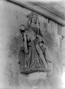 Statue (petite nature, d'applique) : Vierge de Pitié, église paroissiale Saint-Blaise (Bulat-Pestivien)