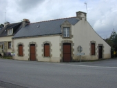 Maison 5, Nénez (Pluméliau fusionnée en Pluméliau-Bieuzy en 2019)