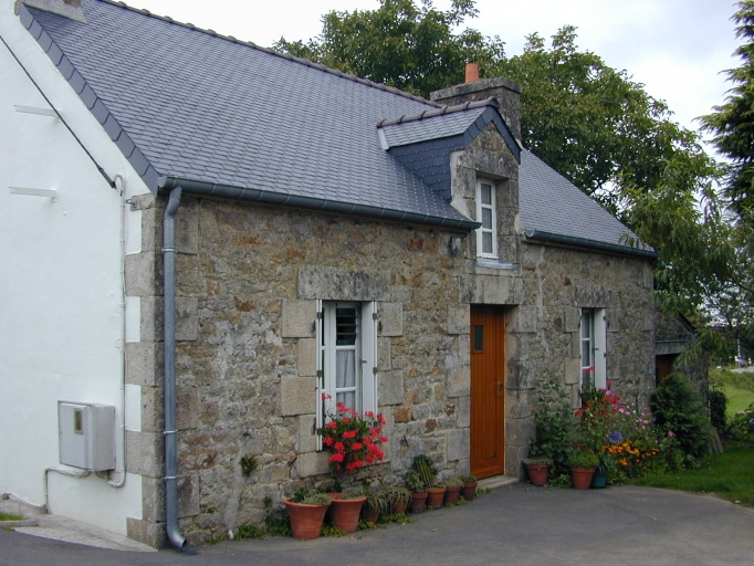 Maison, Lande de Kerroc'h (Bieuzy fusionnée en Pluméliau-Bieuzy en 2019)