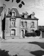 Maison, 50 place de la Mairie (Pont-Scorff)