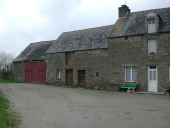 Ancienne ferme, la Ferdrue (Bonnemain)