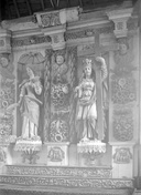 Retable, gradins d'autel (2) (retable architecturé à niches), chapelle Sainte-Hélène et Sainte-Ursule (Plouray)