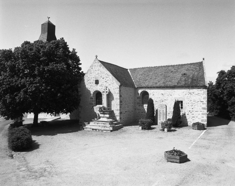 Eglise paroissiale Sainte-Brigitte, sainte-Anne (Noyalo fusionnée en Theix-Noyalo en 2016)
