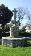 Croix monumentale, au sud de Bénance (Sarzeau)