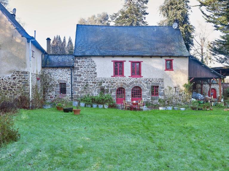Ensemble de deux maisons, Le Bout du Bois (Les Iffs)