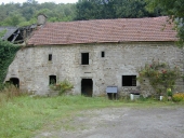 Maison de prêtre, puis ferme, Le Strat (Bieuzy fusionnée en Pluméliau-Bieuzy en 2019)
