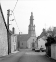 Eglise paroissiale Saint-Georges (Saint-Georges-de-Chesné fusionnée en Rives-du-Couesnon en 2019)