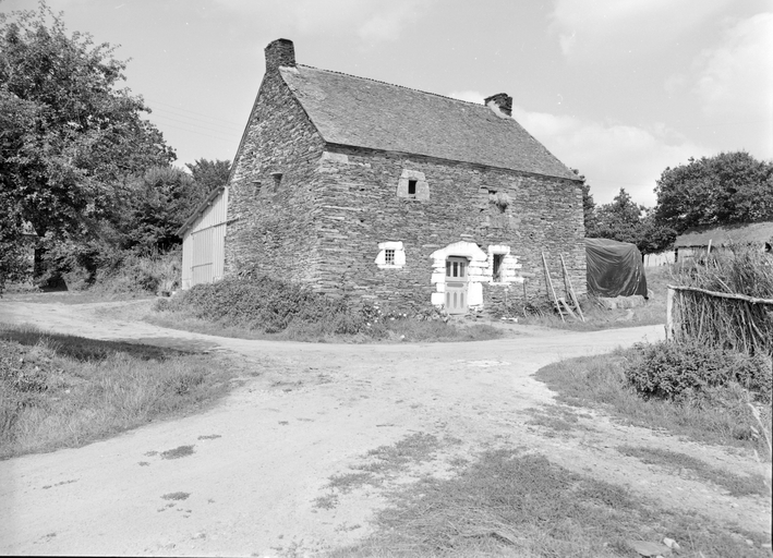 Maison de chapelain, les Toulans (Augan)