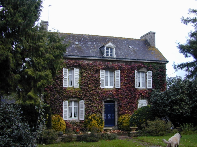 Maison, Kervelanton (Pluméliau fusionnée en Pluméliau-Bieuzy en 2019)