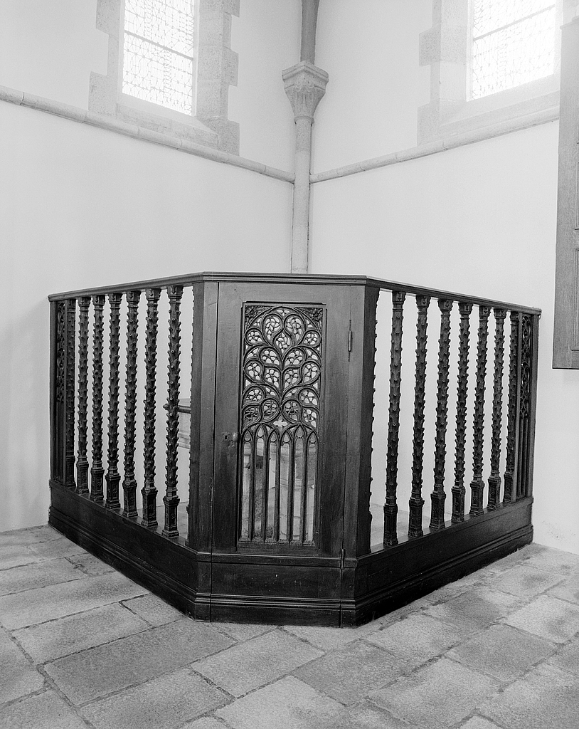 Clôture des fonts baptismaux, église paroissiale Saint-Pierre (Plouénan)