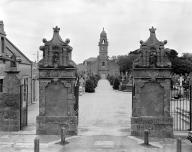 Cimetière Saint-Pierre, rue du Port (Saint-Pol-de-Léon)