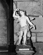 Statue (d'applique) : saint Sébastien, cathédrale de Saint-Paul-Aurélien (Saint-Pol-de-Léon)