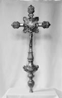 Croix de procession, église Paroissiale Notre-Dame-de-Pitié (Trébrivan)