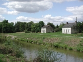 Canal de dérivation du canal de Nantes à Brest, la Potinais (Bains-sur-Oust)