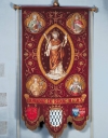 Bannière de procession paroissiale : Christ enseignant avec Sainte Famille, saint André, église Saint-André (Renac)