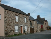 Ensemble de trois maisons, la Toisse (Saint-Guinoux)