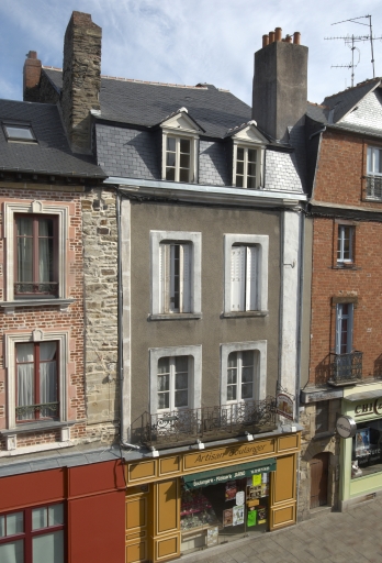 Maison, 50 rue Poterie (Vitré)