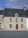 Maison, 14 place du Marché (Melrand)