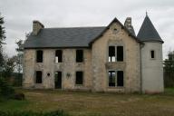 Ancien pavillon de chasse, Manoir de Kerguéven (Loqueffret)