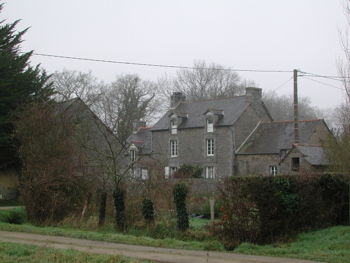 Ferme, les Petites Chapelles (Saint-Pierre-de-Plesguen fusionnée en Mesnil-Roc'h en 2019)