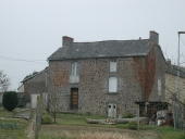 Maison, 2 rue du Haut Champ (Tinténiac)