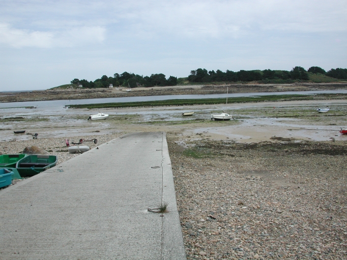 Port du Castel (Plougrescant)